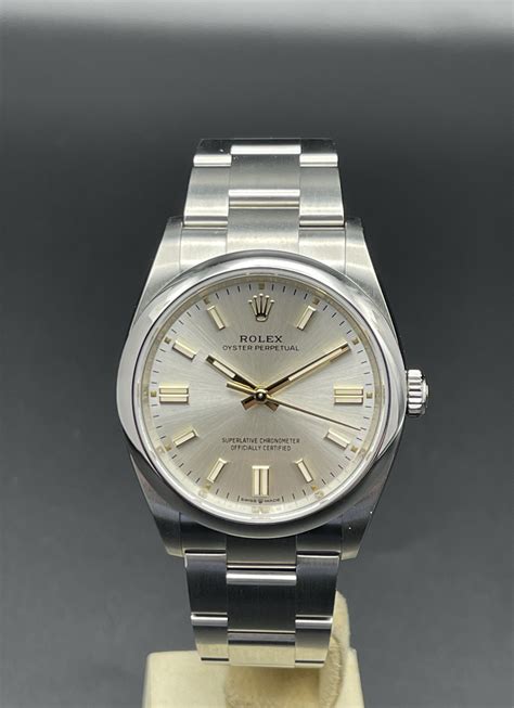 rolex oyster significato|The Complete Buying Guide to the Rolex Oyster Perpetual .